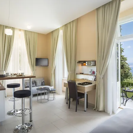 Atlanta - By Liburnia & Lovran