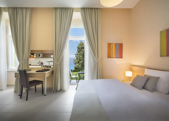 Atlanta - By Liburnia & 아파트 로브란